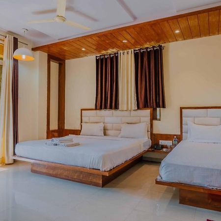 The Oak Woods Hotell Mahābaleshwar Eksteriør bilde