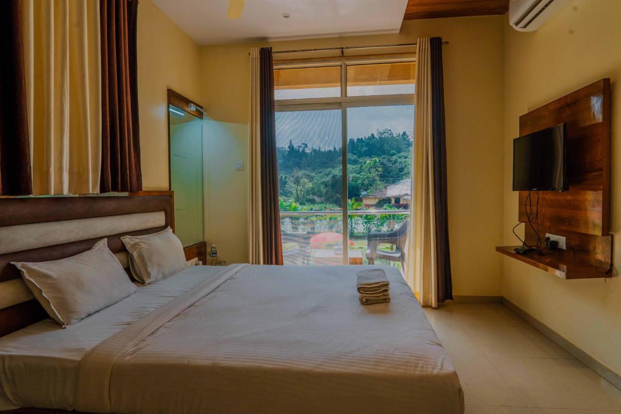 The Oak Woods Hotell Mahābaleshwar Eksteriør bilde